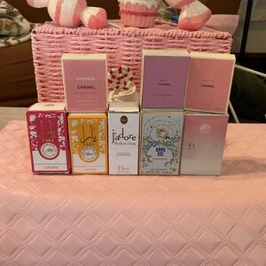 CHANEL Chance Set with Pink and Cream Accents